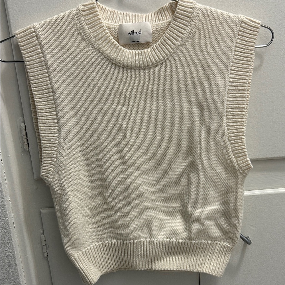Aritzia Wilfred Cream Knit Sleeveless Top